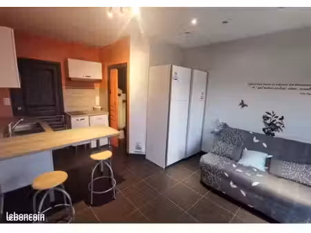 studio soubise 19m2 avec petite terrasse