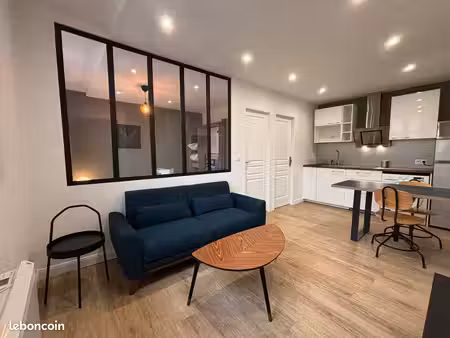 appartement t2 + place de parking + box 12m²