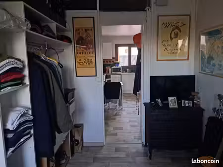 logement 3 pièces 56m2 jardin parking   jardin   dans propriété close