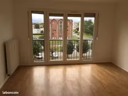 loue appartement type f4-74m2