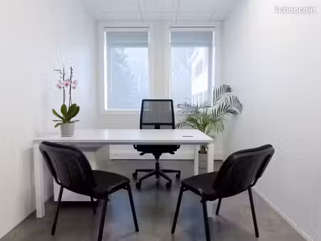 bureaux équipés à louer à créteil – 11 m² – tout compris