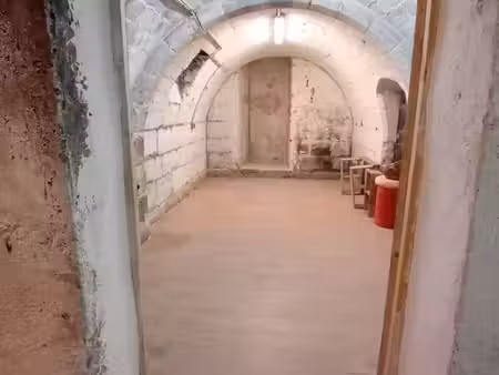 cave à louer paris 4 - le marais