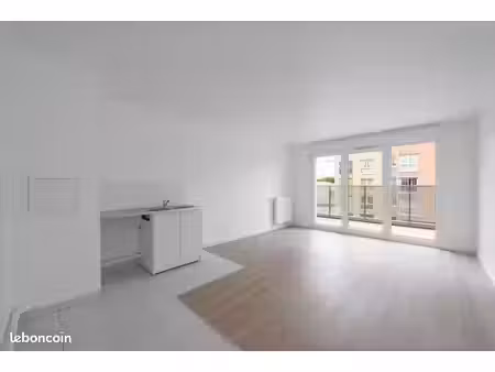 appartement 3 pièces de 59.81 m² à bagneux