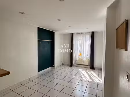 appartement f2 - centre bourg