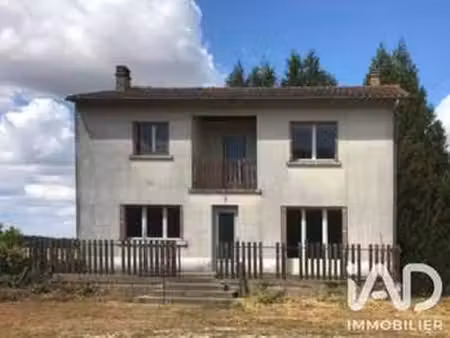 vente maison à chives (17510) : à vendre / 105m² chives