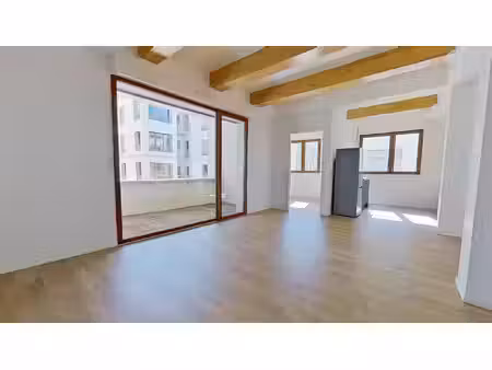 location appartement 4 pièces 84 m² à saint-ouen-sur-seine (93400)