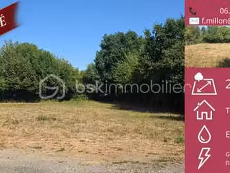 vente terrain à saint-amand-sur-sèvre (79700) : à vendre / 2000m² saint-amand-sur-sèvre