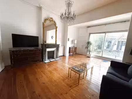 maison bourgeoise de 162 m2 avec jardin  garage et grande ca