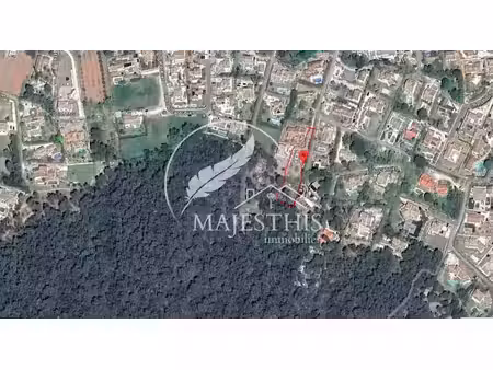 vente terrain 1200 m² à la crau (83260)  315 000 €