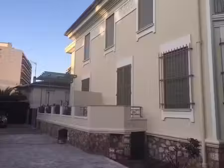 location appartement 2 pièces 38 m² à nice (06000)  870 €