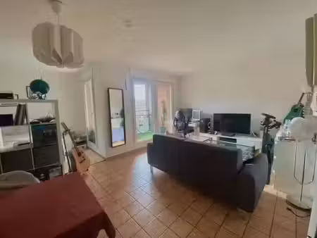 location meublée appartement 2 pièces 38 m² à toulouse (31000)  700 €