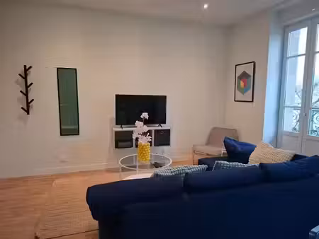 location appartement 2 pièces 39.15 m² à concarneau (29900)  730 €