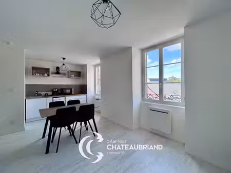 a louer - dol de bretagne centre ville - t2 meuble - 36.96 m² - cave