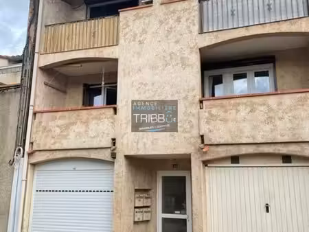 thuir - appartement t3 en duplex avec loggia