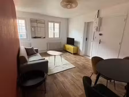 location meublée appartement 2 pièces 44 m² à rouen (76000)  795 €