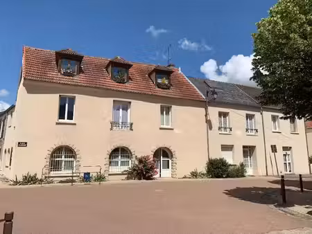 location appartement 2 pièces 35.68 m² à saclay (91400)  800 €