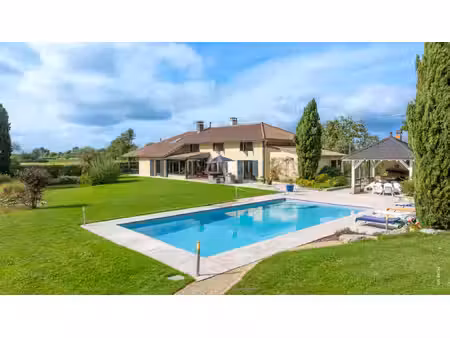 propriété bressane de caractère - rénovation d'exception - 260 m² - boissey