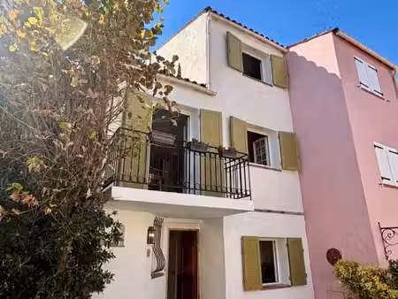 maison village de la croix des gardes