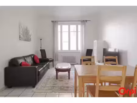 location appartement 2 pièces 43.6 m² à lyon 6ème (69006)  989 €