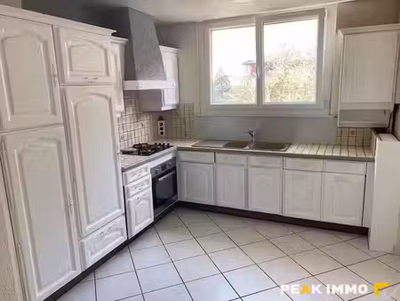location appartement 3 pièces 74.69 m² à ville-la-grand (74100)  1 232 €