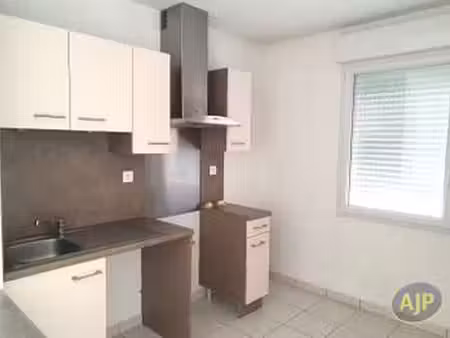 location appartement 3 pièces à carquefou (44470) : à louer 3 pièces / 69m² carquefou