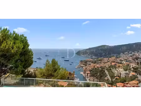 appartement avec terrasse et piscine villefranche-sur-mer (06)