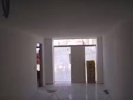 location bureaux et commerces à sucé-sur-erdre (44240) : à louer / 36m² sucé-sur-erdre