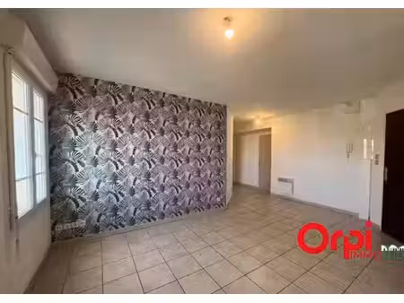 location appartement 3 pièces 51.39 m² à amiens (80000)  790 €