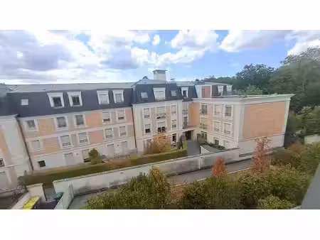 location appartement 2 pièces 53.07 m² à avon (77210)  1 048 €