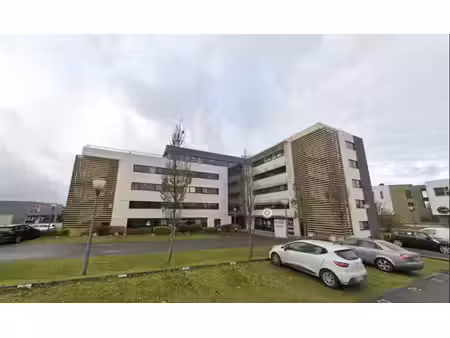 location bureaux guipavas 29490 178m²