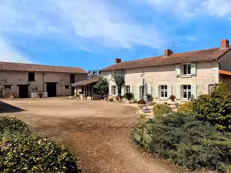 maison à vendre à sammarçolles (86200) - vienne