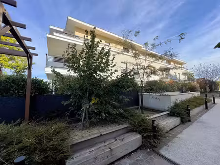 appartement noiseau - 4 pièce(s) - 77 m2 avec jardin