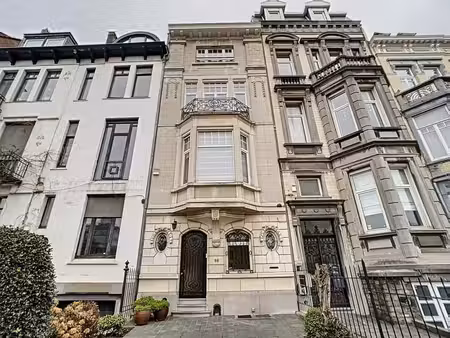 collocation autorisee : avenue de tervuren - maison de maitr