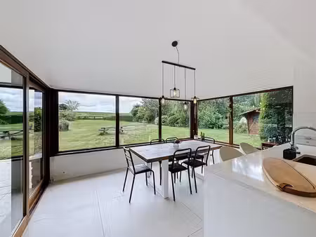 superbe villa 4 façades  324m² hab.  peb b  terrain 1600m²