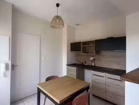 location meublée appartement 2 pièces 37.96 m² à bergerac (24100)  500 €