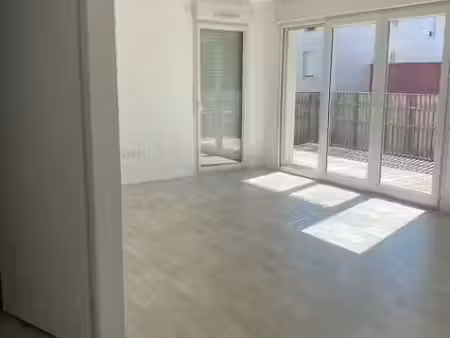 location appartement 2 pièces 48.75 m² à saint-nazaire (44600)  633 €