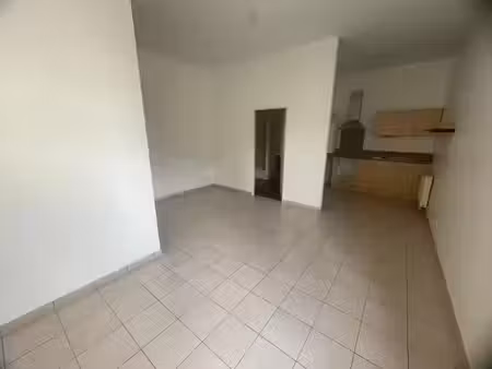 location appartement 1 pièce 31.27 m² à caen (14000)  506 €