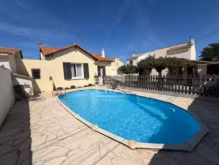 ensemble immobilier- port de bouc