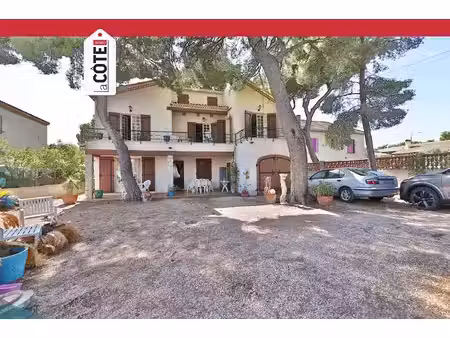 maison carry le rouet