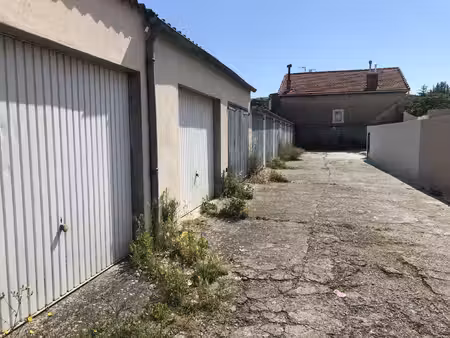 garages / box - proche lycee sabatier - environ 15m2 - impas