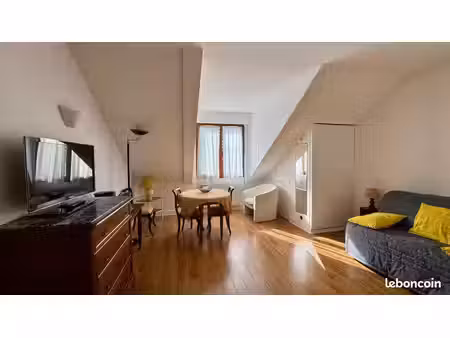 versailles porchefontaine – studio meublé 24 35 m²