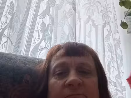 bonjour je recherche une petite maison location terrain et cave région saint satur