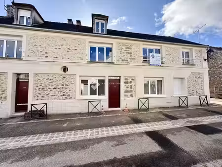 location appartement 1 pièce 22.5 m² à nandy (77176)  600 €