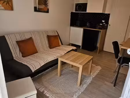 studio de 14m2 a louer-drancy 650e charges comprises