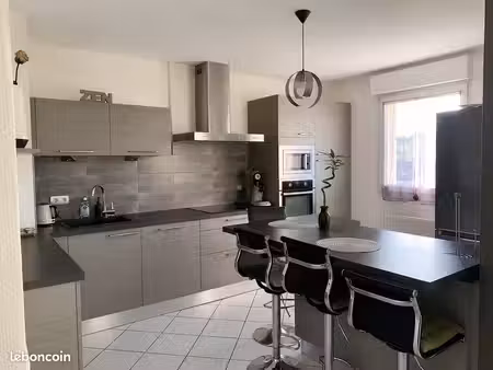 t3 meublé tout confort 70 m² – élange – garage – balcon 8 m² – proche luxembourg - disponi