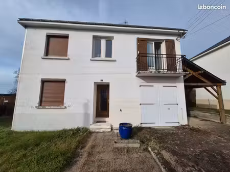 maison 3 chambres + garage + jardin