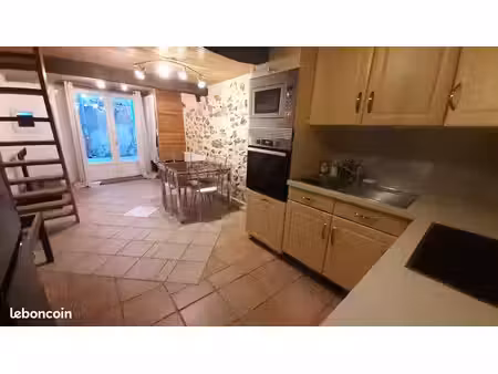 appartement 43 31m² à louer mézel 04270