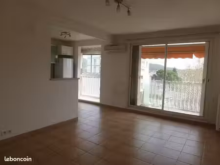 appartement 3 pièces 50 m²