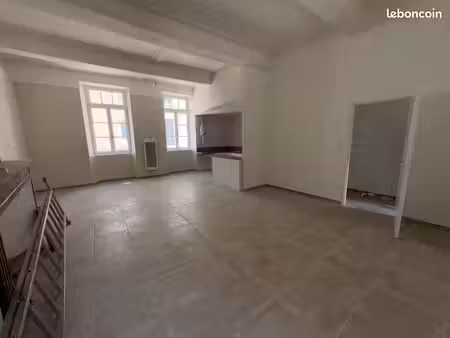appartement 3 pièces 114 m²