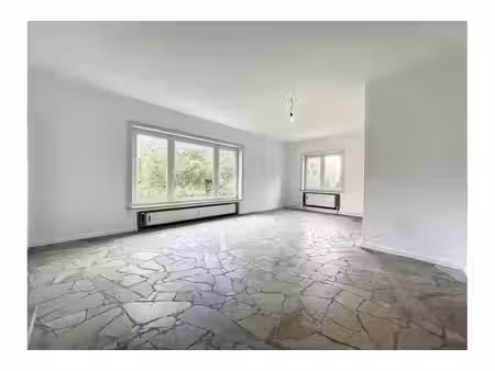 rez-de-chaussée à louer avec jardin et 2 chambres   nivelles (vbe63353)